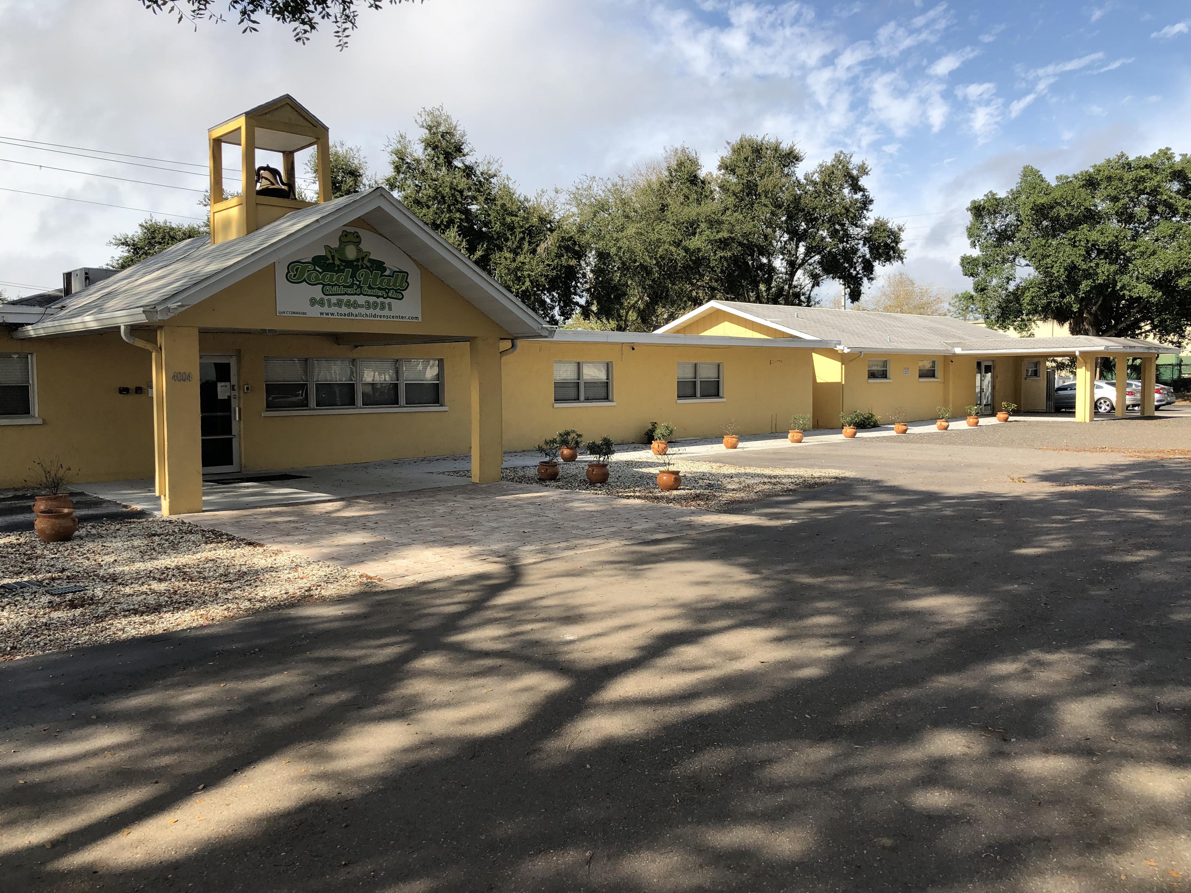 Exterior of Toad Hall Children's Center in Bradenton